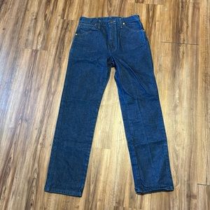 Wrangler 13MWZ Cowboy Cut jeans in good condition. Sized 31x32